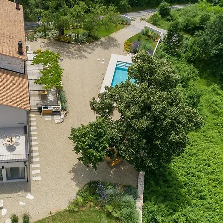 Amazing In With Sauna Šumber